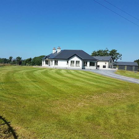 Winter Heights Hotel Aughnagroagh Bridge ภายนอก รูปภาพ